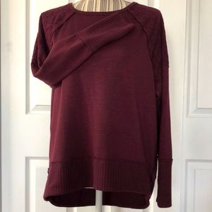 Burgundy Hi-Low shirt with lace detail